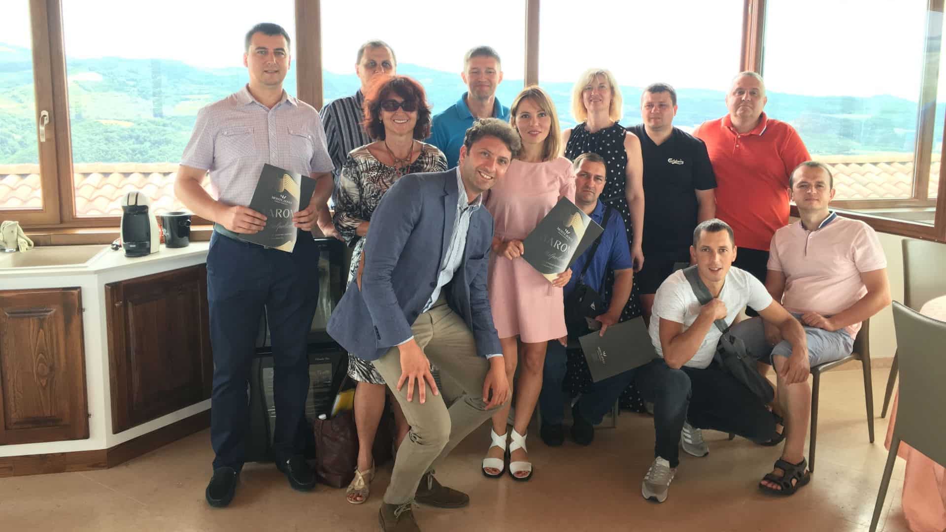 Il team del nostro partner dall'Ucraina durante la visita alla Cantina di Cottini in Valpolicella.